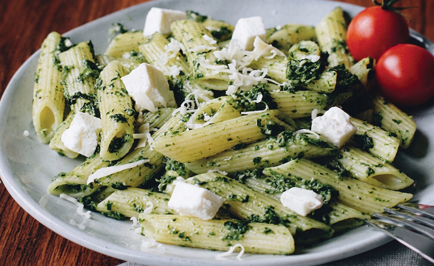 Spaghetti and Spinach Pesto
