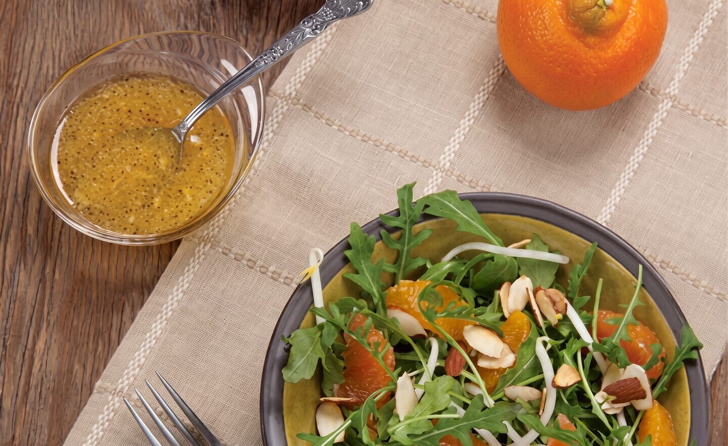 Zesty Herb Salad Dressing