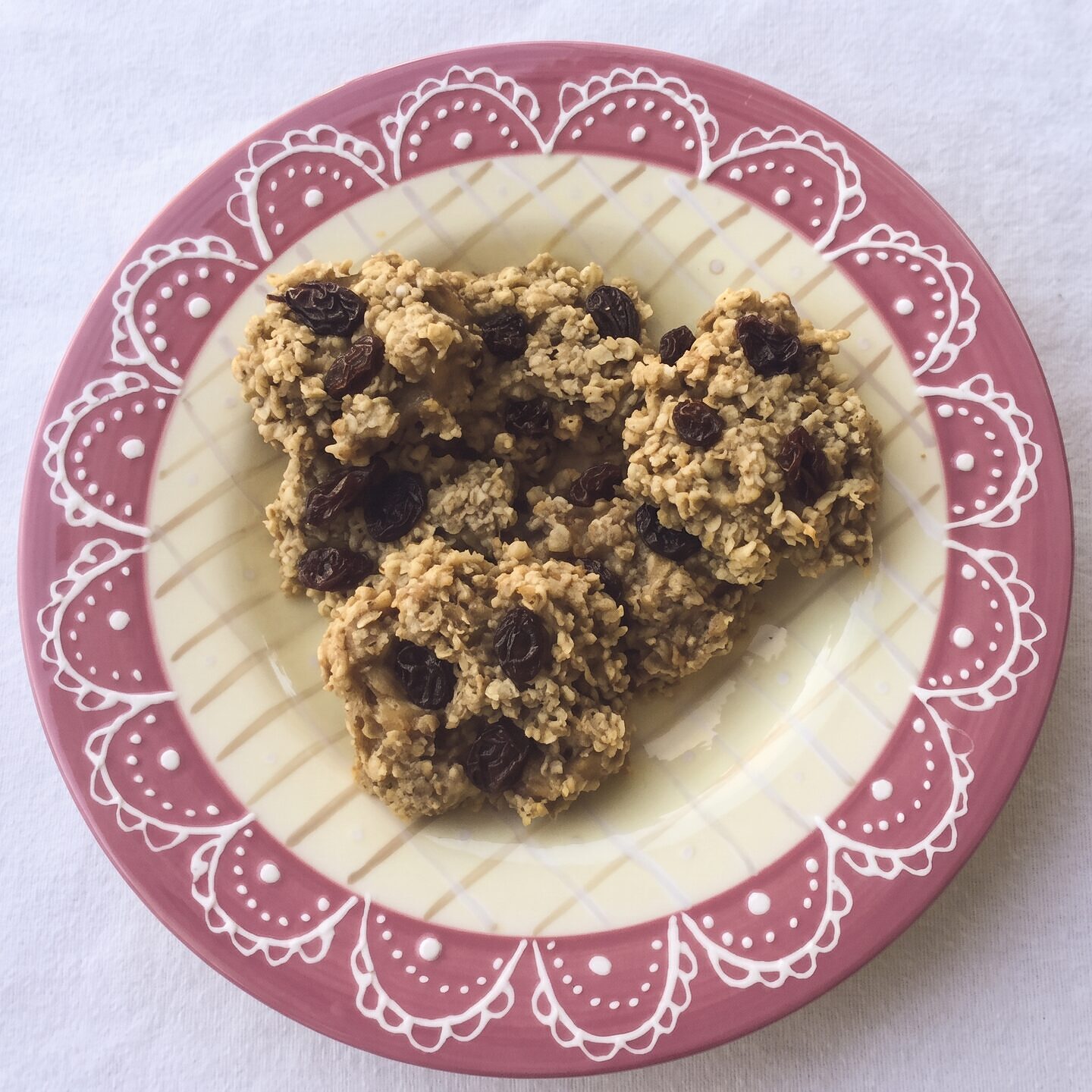 Banana Oatmeal Raisin Cookies